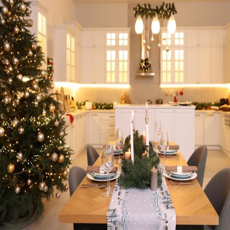 Běhoun vánoční šedá krajinka 1 m II. jakost